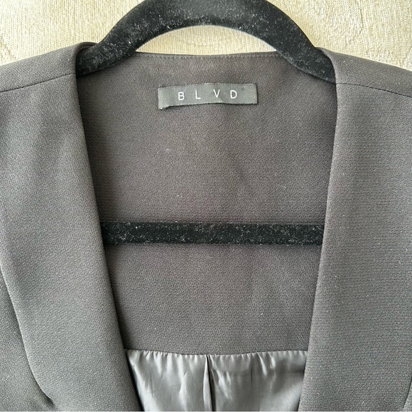 BLVD vest in new condition - Picture 5 of 7